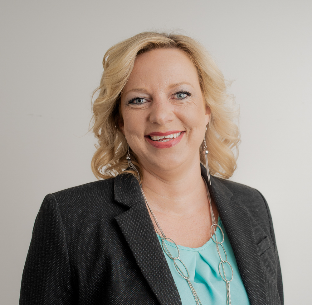 Annitra Mallindine Headshot